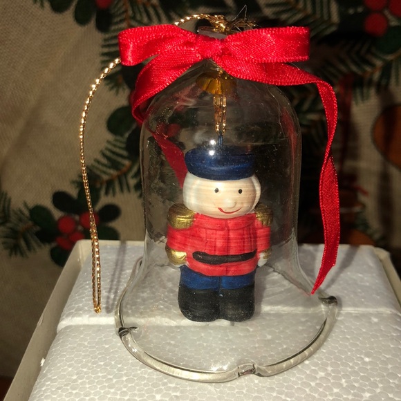 1981 L'IL CHIMER'S CRYSTAL BELL "NUTCRACKER” HANGING TREE ORNAMENT 3.5x2.25” - Picture 1 of 3